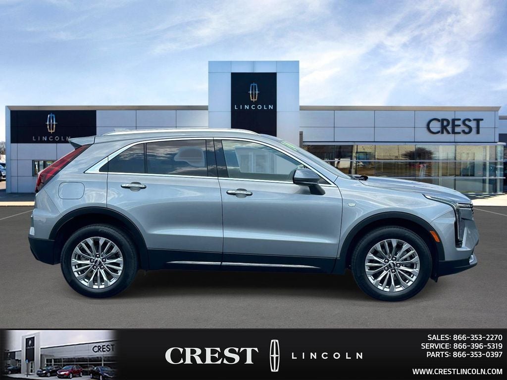 2024 Cadillac XT4 Premium Luxury