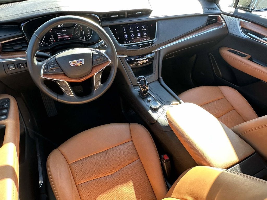 2020 Cadillac XT5 Premium Luxury