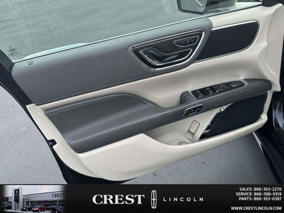 2019 Lincoln Continental Select
