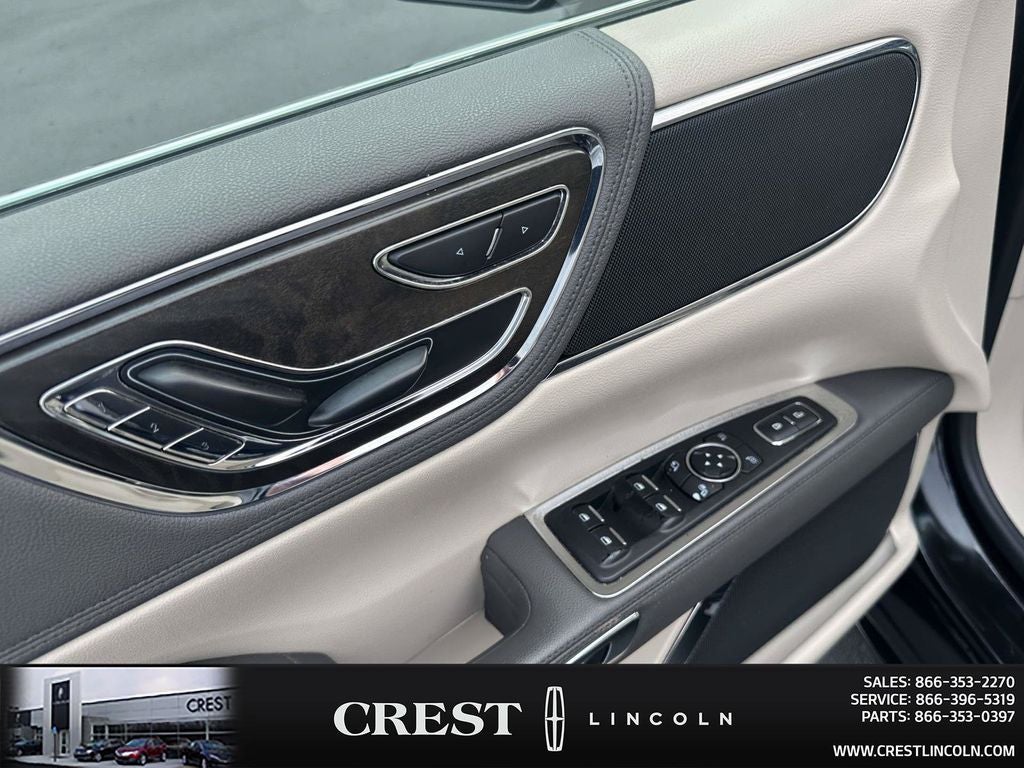 2019 Lincoln Continental Select