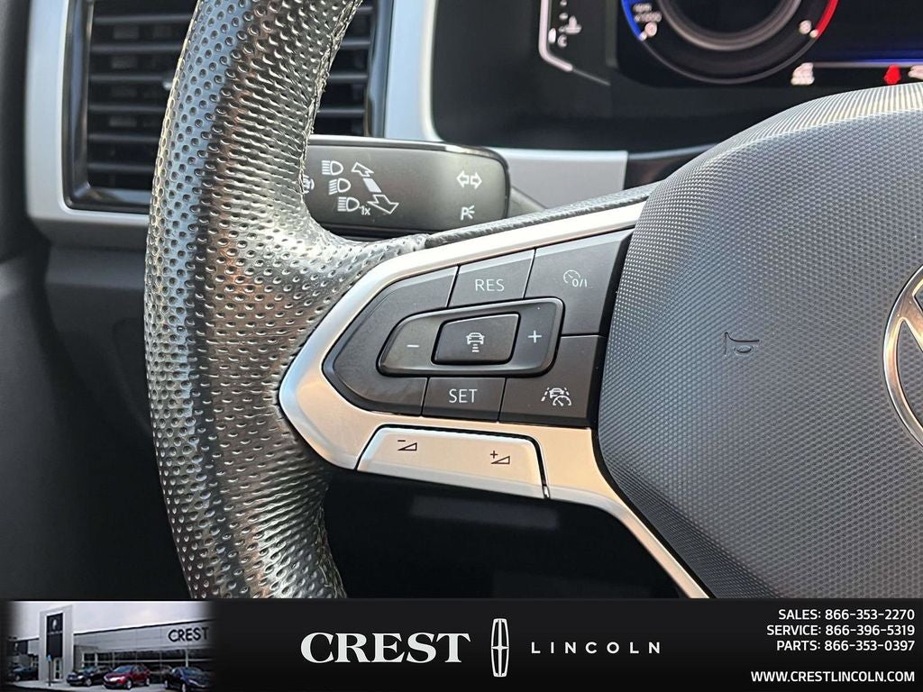 2022 Volkswagen Atlas Cross Sport 3.6L V6 SEL Premium R-Line