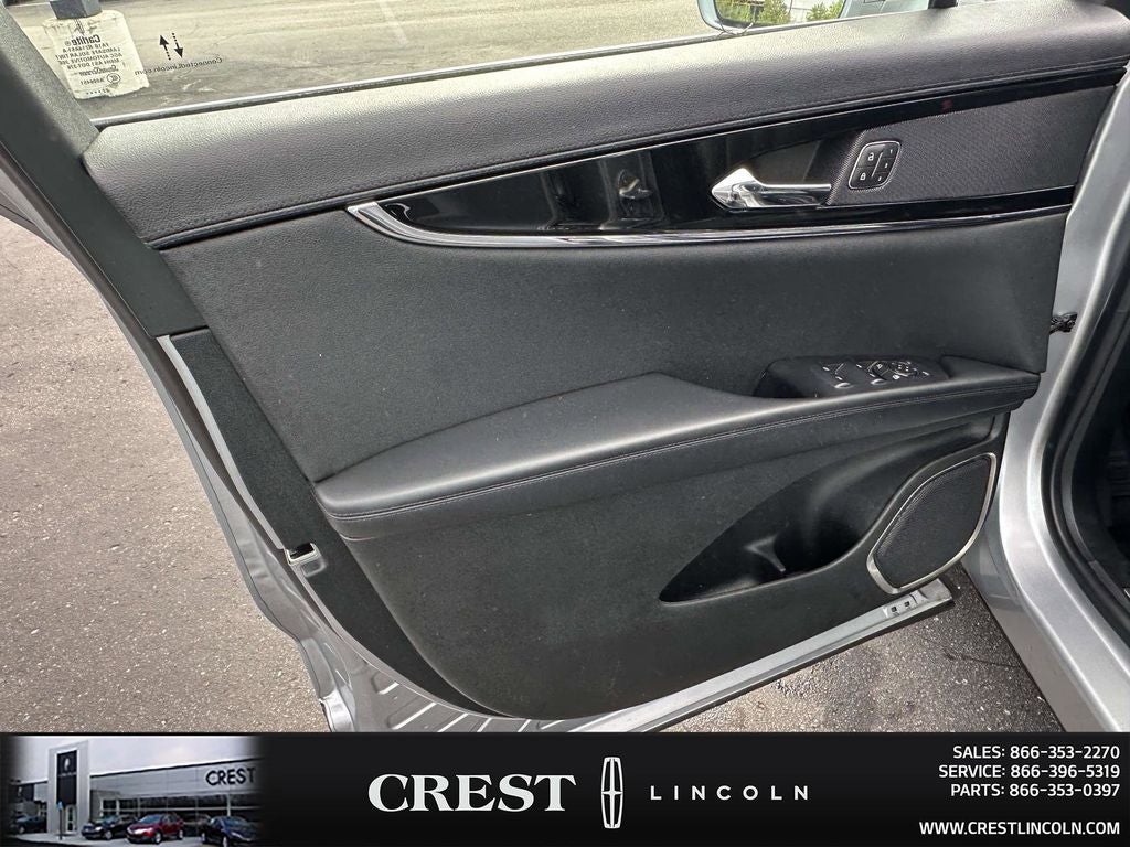 2022 Lincoln Nautilus Standard