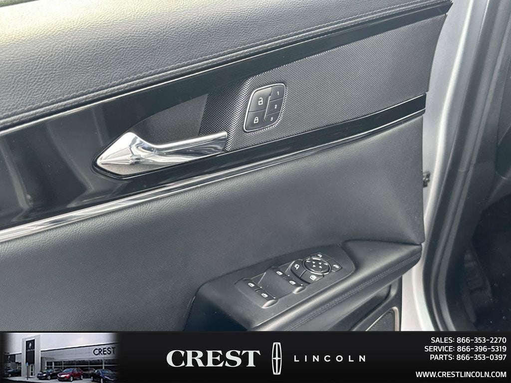 2022 Lincoln Nautilus Standard