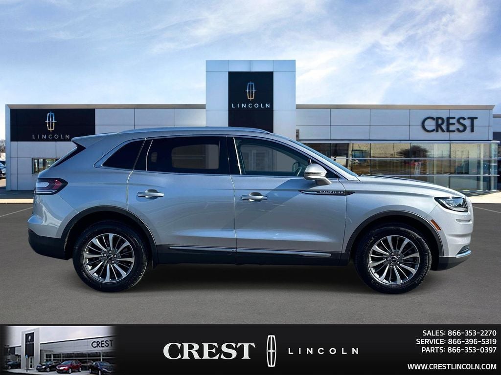 2023 Lincoln Nautilus Standard