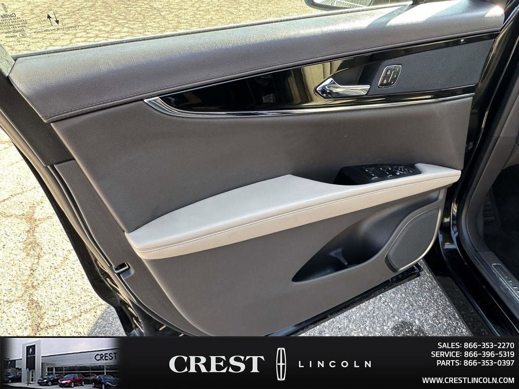 2023 Lincoln Nautilus Standard