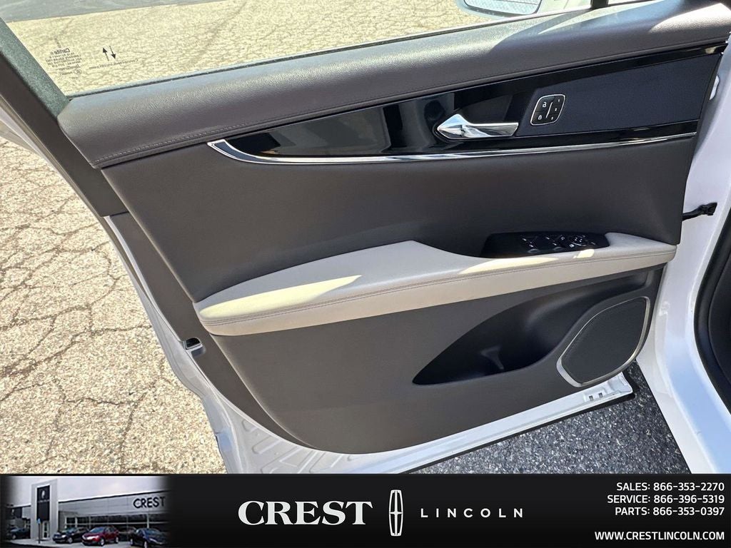 2023 Lincoln Nautilus Standard