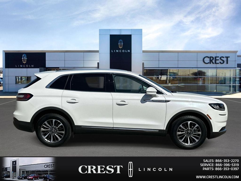 2023 Lincoln Nautilus Standard