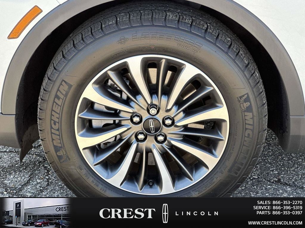 2023 Lincoln Nautilus Standard