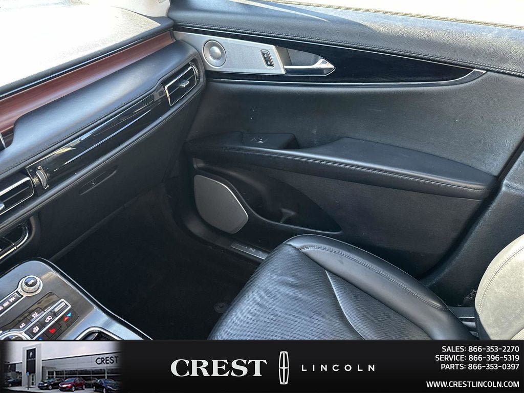 2021 Lincoln Nautilus Reserve