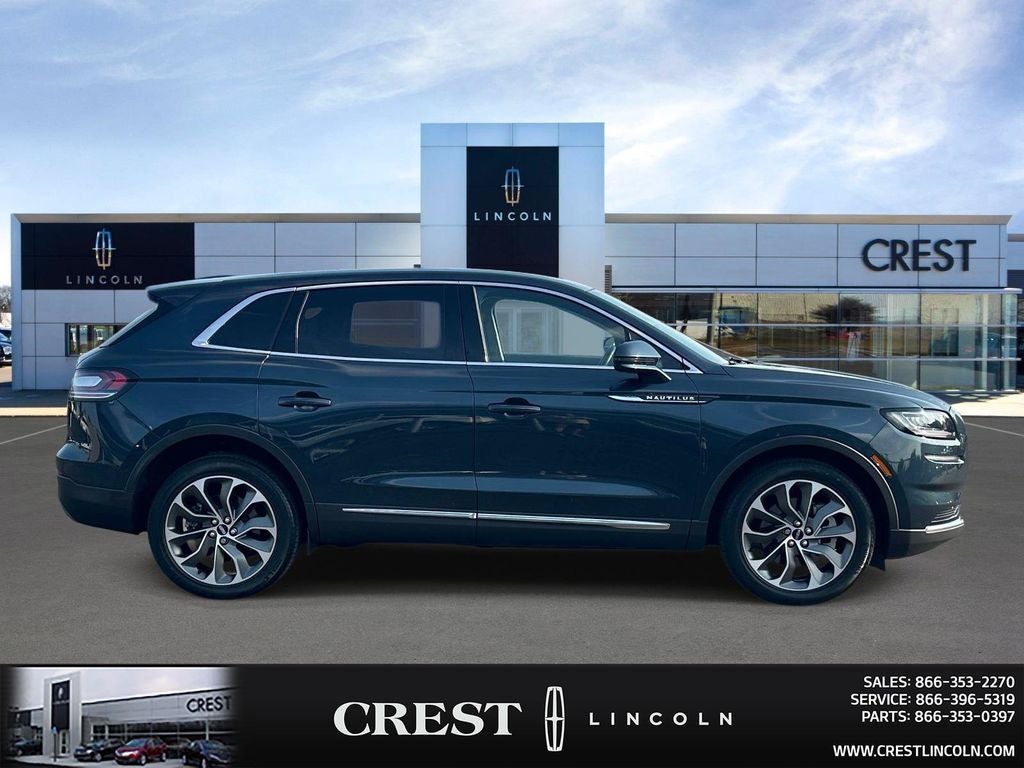 2023 Lincoln Nautilus Reserve