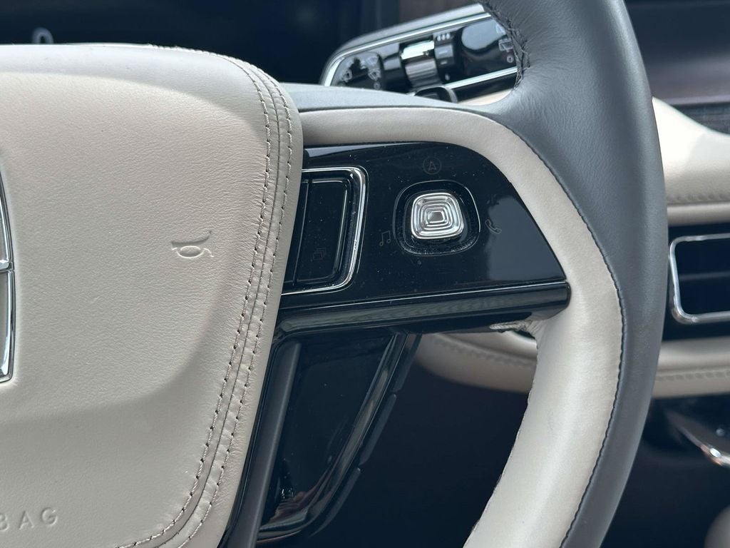 2023 Lincoln Aviator Reserve Premium