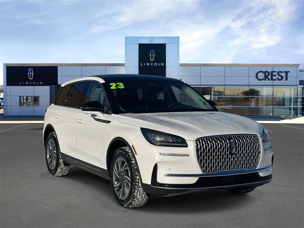 2023 Lincoln Corsair Standard