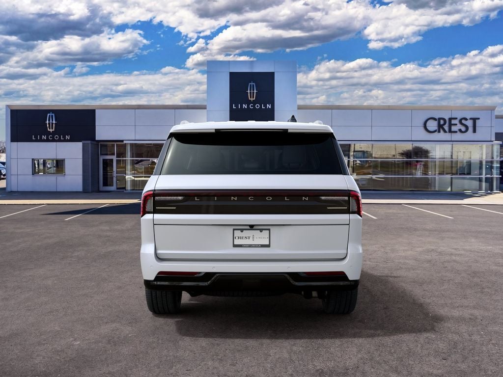 2027 Lincoln Navigator Reserve