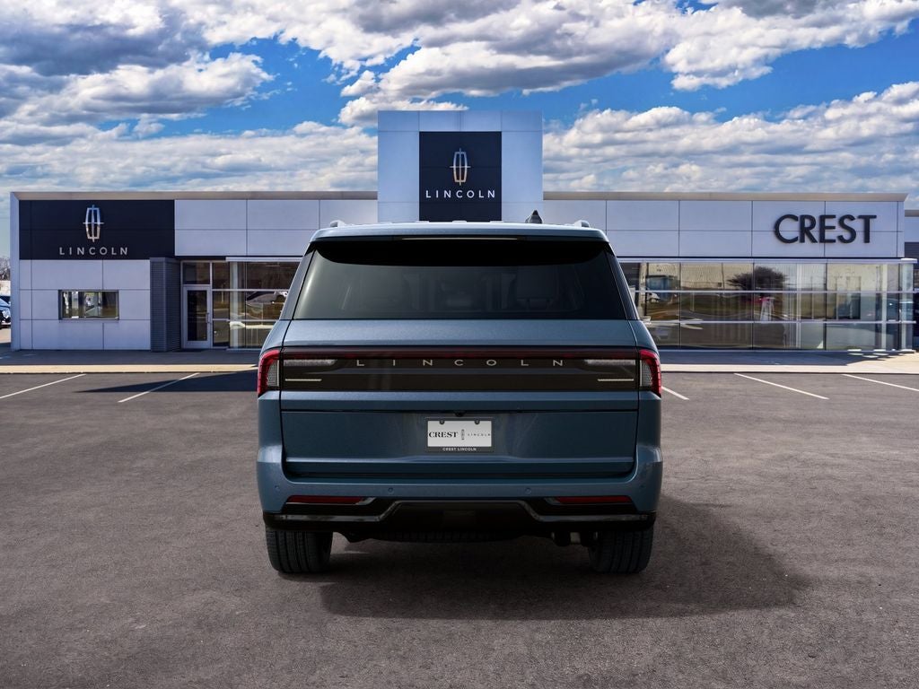 2027 Lincoln Navigator Reserve