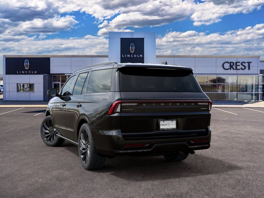 2027 Lincoln Navigator Reserve