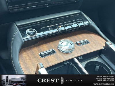 2025 Lincoln Navigator Black Label