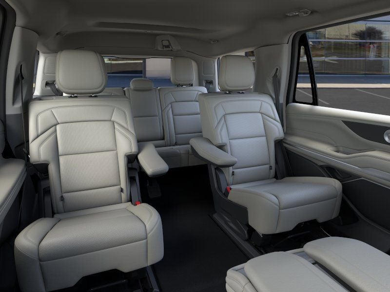 2026 Lincoln Navigator Premiere