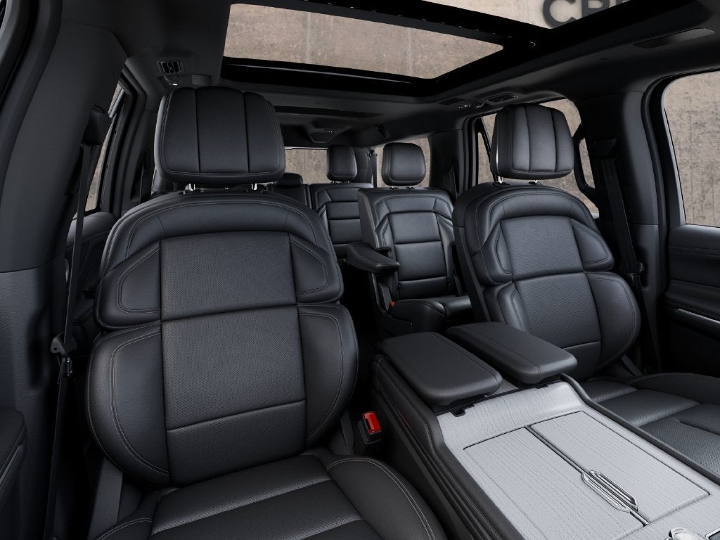 2027 Lincoln Navigator L Reserve