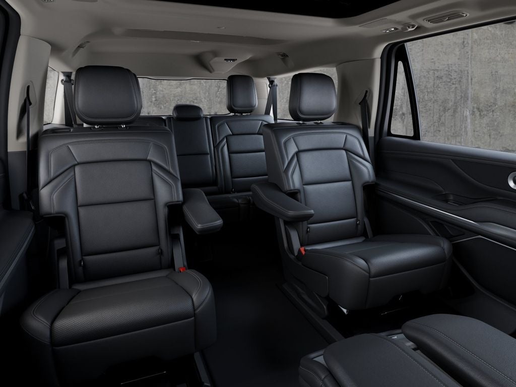 2027 Lincoln Navigator L Reserve