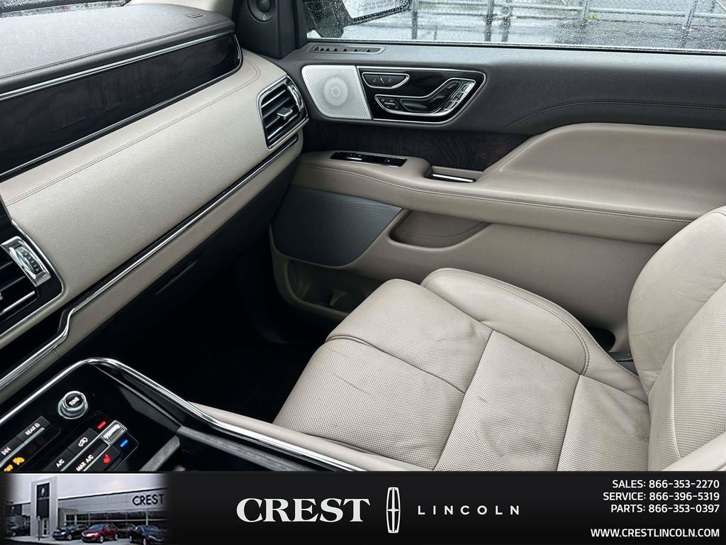 2022 Lincoln Navigator L Reserve