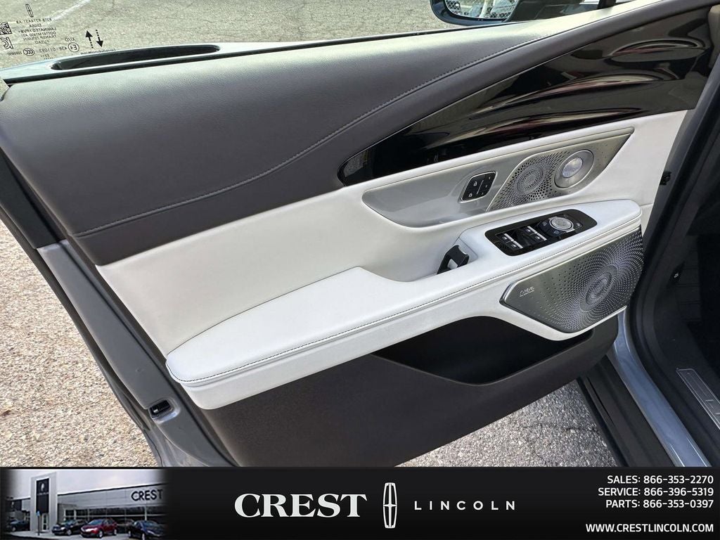 2024 Lincoln Nautilus Black Label