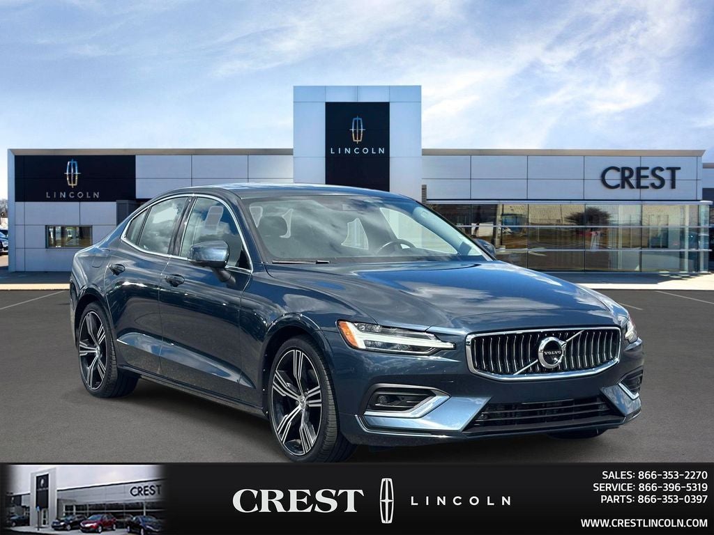 2022 Volvo S60 B5 Inscription's photo