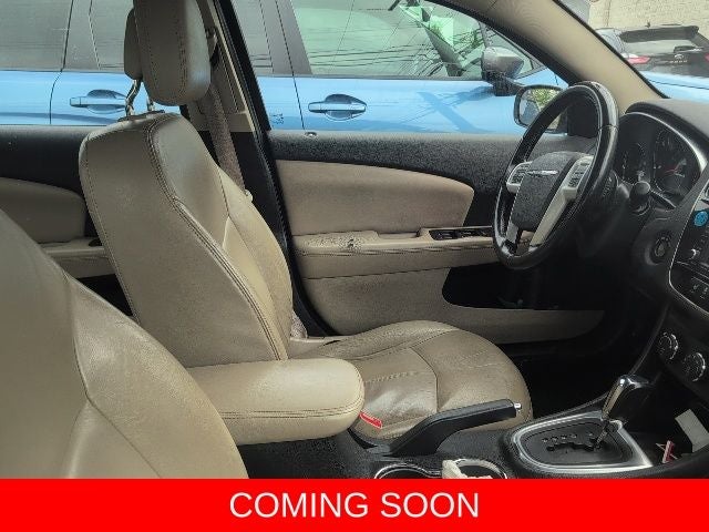 2012 Chrysler 200 Limited
