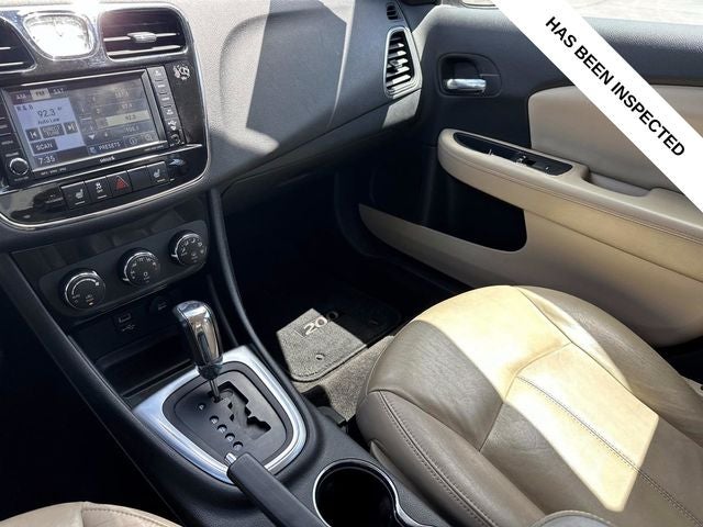 2012 Chrysler 200 Limited