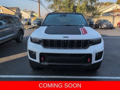 2022 Jeep Grand Cherokee Trailhawk