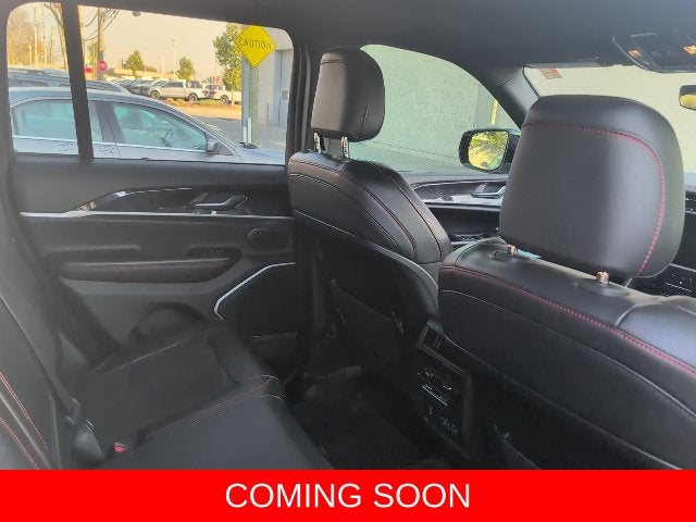 2022 Jeep Grand Cherokee Trailhawk