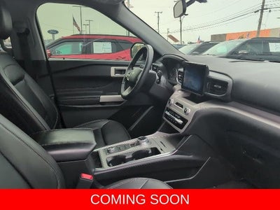 2023 Ford Explorer XLT