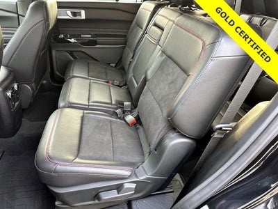 2022 Ford Explorer ST-Line