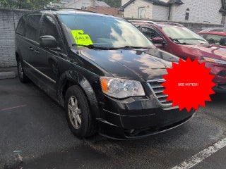 2010 Chrysler Town &amp; Country Touring