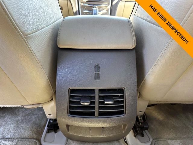 2015 Lincoln MKX Base