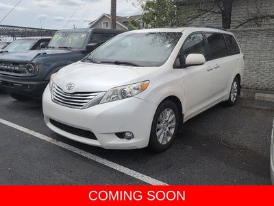 2012 Toyota Sienna Limited 7 Passenger