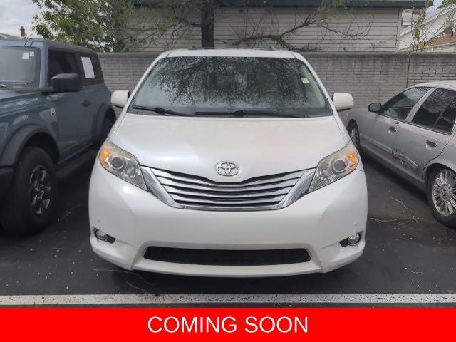 2012 Toyota Sienna Limited 7 Passenger