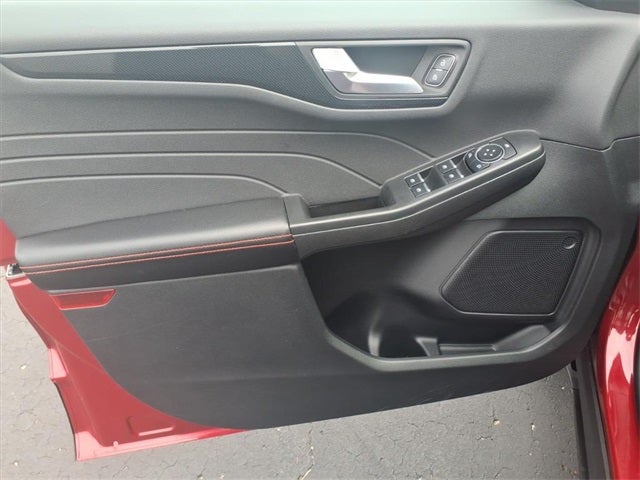 2025 Ford Escape Hybrid ST-Line Select