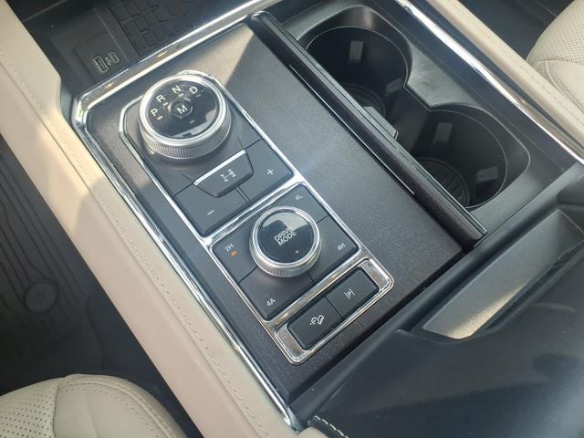 2022 Ford Expedition Max Platinum