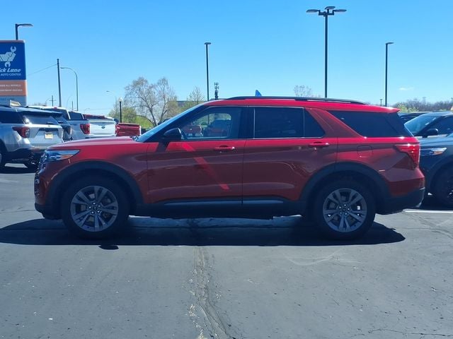 2022 Ford Explorer XLT
