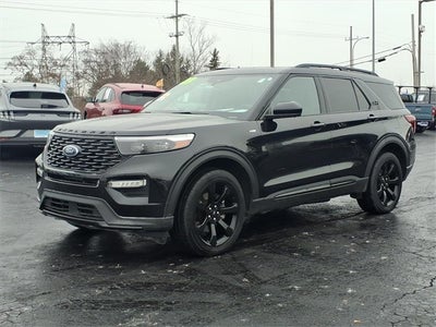 2023 Ford Explorer ST-Line
