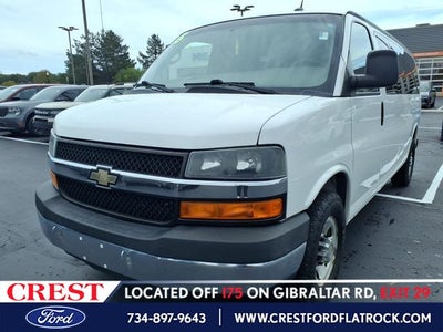 2015 Chevrolet Express 3500 LT Passenger
