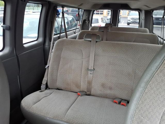 2015 Chevrolet Express 3500 LT Passenger