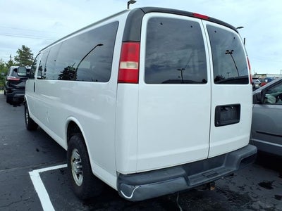 2015 Chevrolet Express 3500 LT Passenger