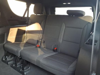 2023 Chevrolet Suburban LS