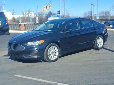2020 Ford Fusion SE