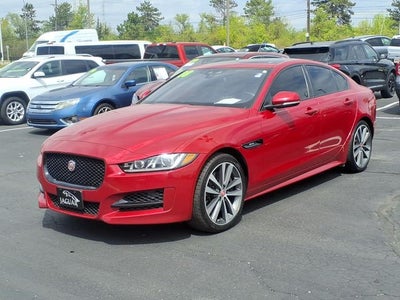 2018 Jaguar XE 35t R-Sport