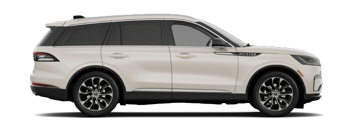 A 2026 Lincoln Aviator® SUV in Pristine White. | Crest Lincoln in Sterling Heights MI