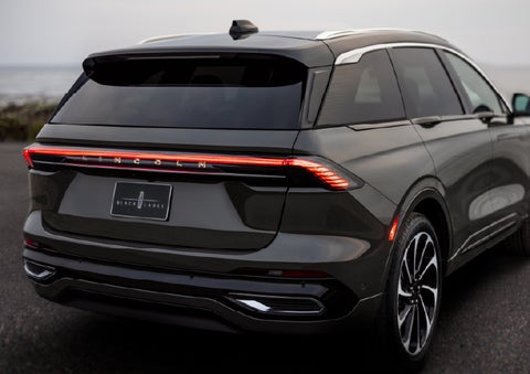 The rear of a 2026 Lincoln Black Label™ Nautilus® SUV displays full LED rear lighting. | Crest Lincoln in Sterling Heights MI
