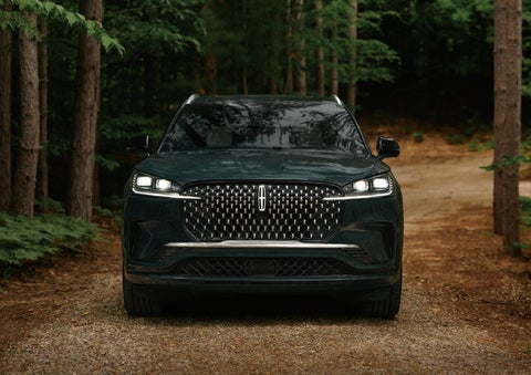 The front grille of a 2027 Lincoln Aviator® Black Label™ SUV is shown. | Crest Lincoln in Sterling Heights MI