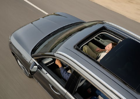 The available panoramic Vista Roof® of a 2027 Lincoln Aviator® SUV is open. | Crest Lincoln in Sterling Heights MI